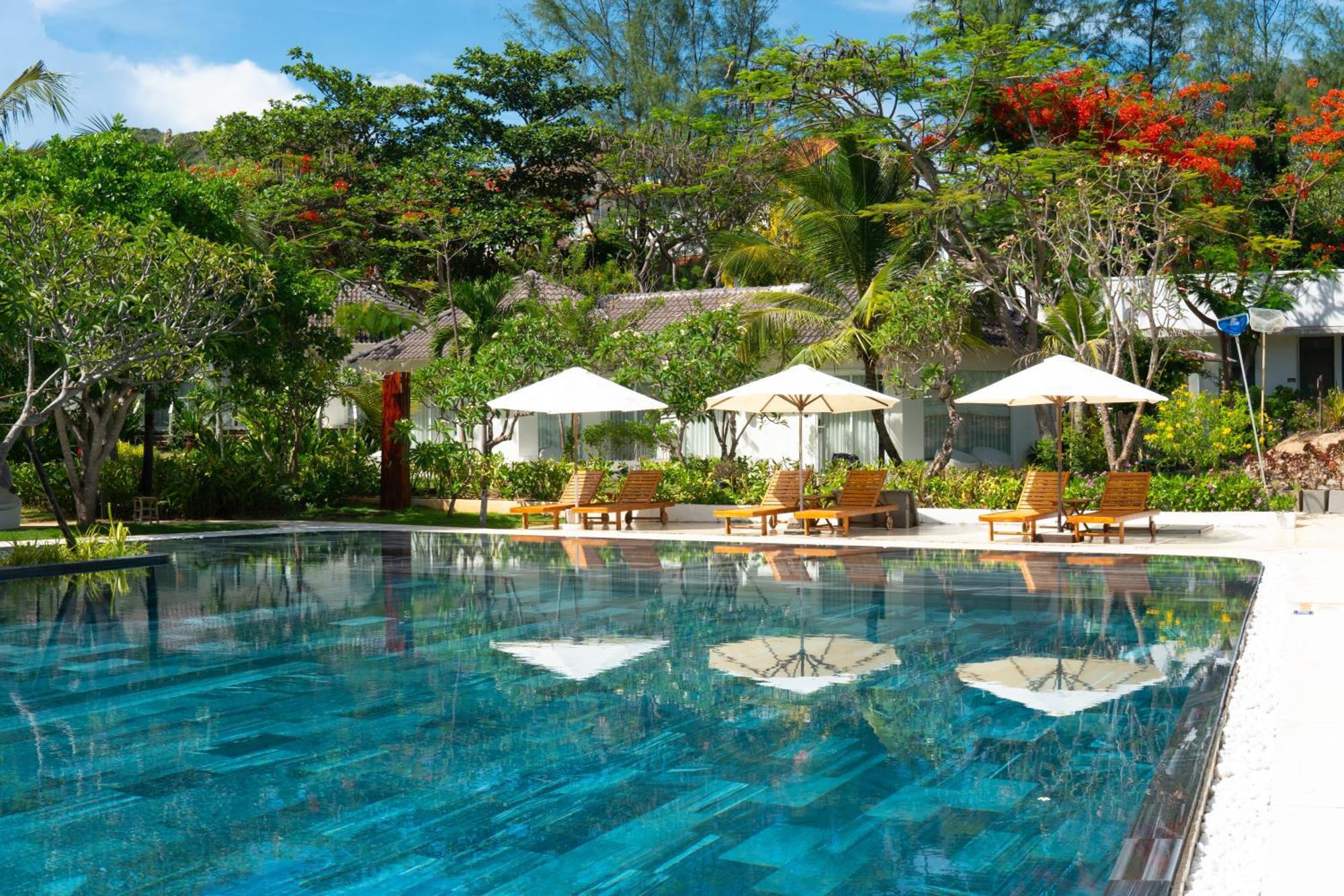Fleur De Lys Resort & Spa Long Hai Exterior photo